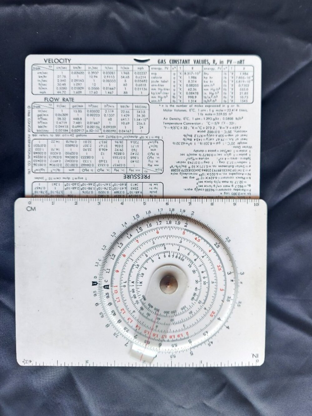 Vintage Concise Circular Slide Rule Model CTCS-552 & Converstion Tables